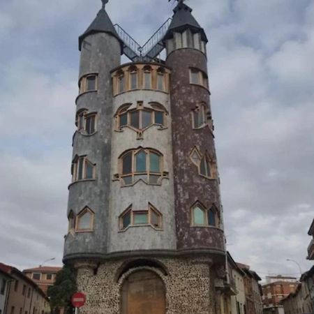 Una Ciudad Por Descubrir Valencia de Don Juan Exterior foto